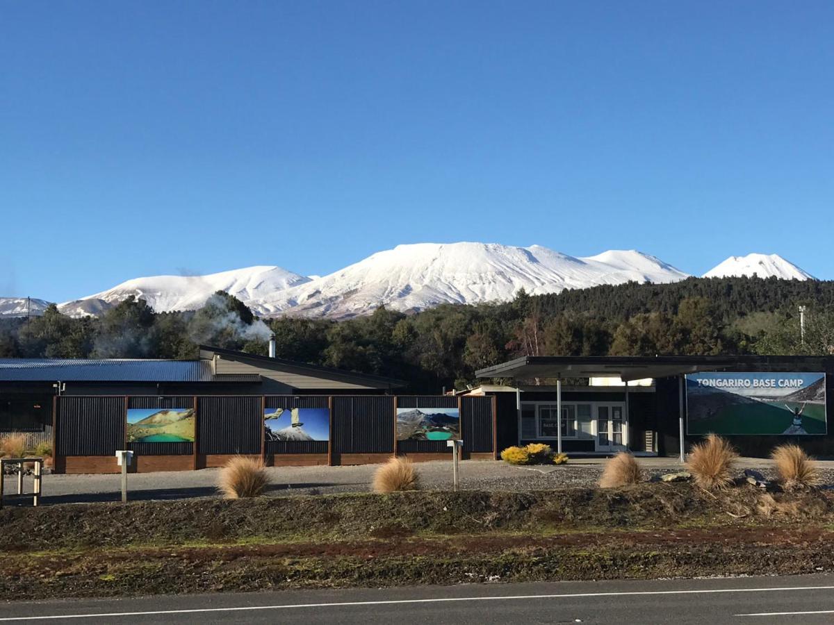 Tongariro Holiday Park ナショナル・パーク エクステリア 写真